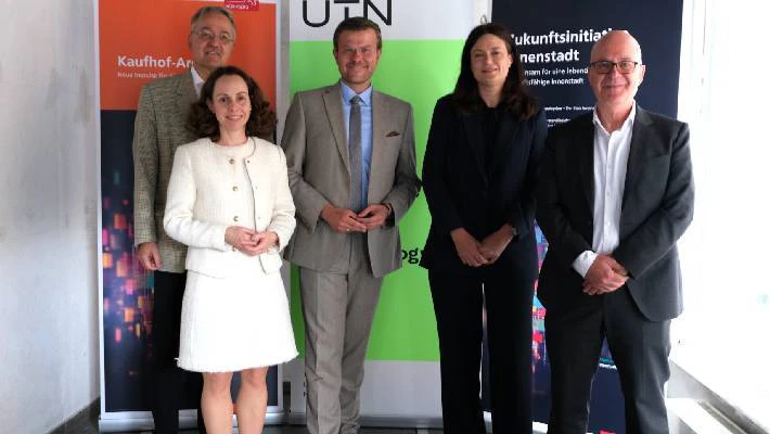 Neue Technische Uni präsentiert sich in Nürnberger Altstadt | 98.6 ...